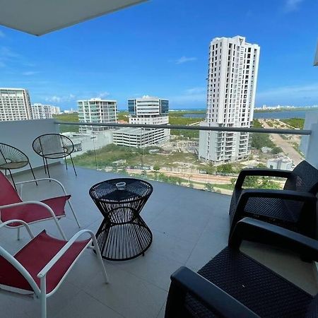 Malecon Americas By Andiani Travel Cancun Luaran gambar